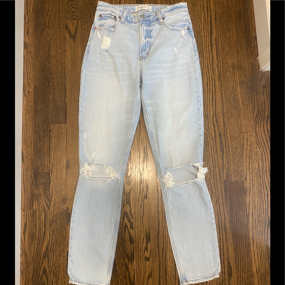 Abercrombie and Fitch The skinny high rise curve love 27